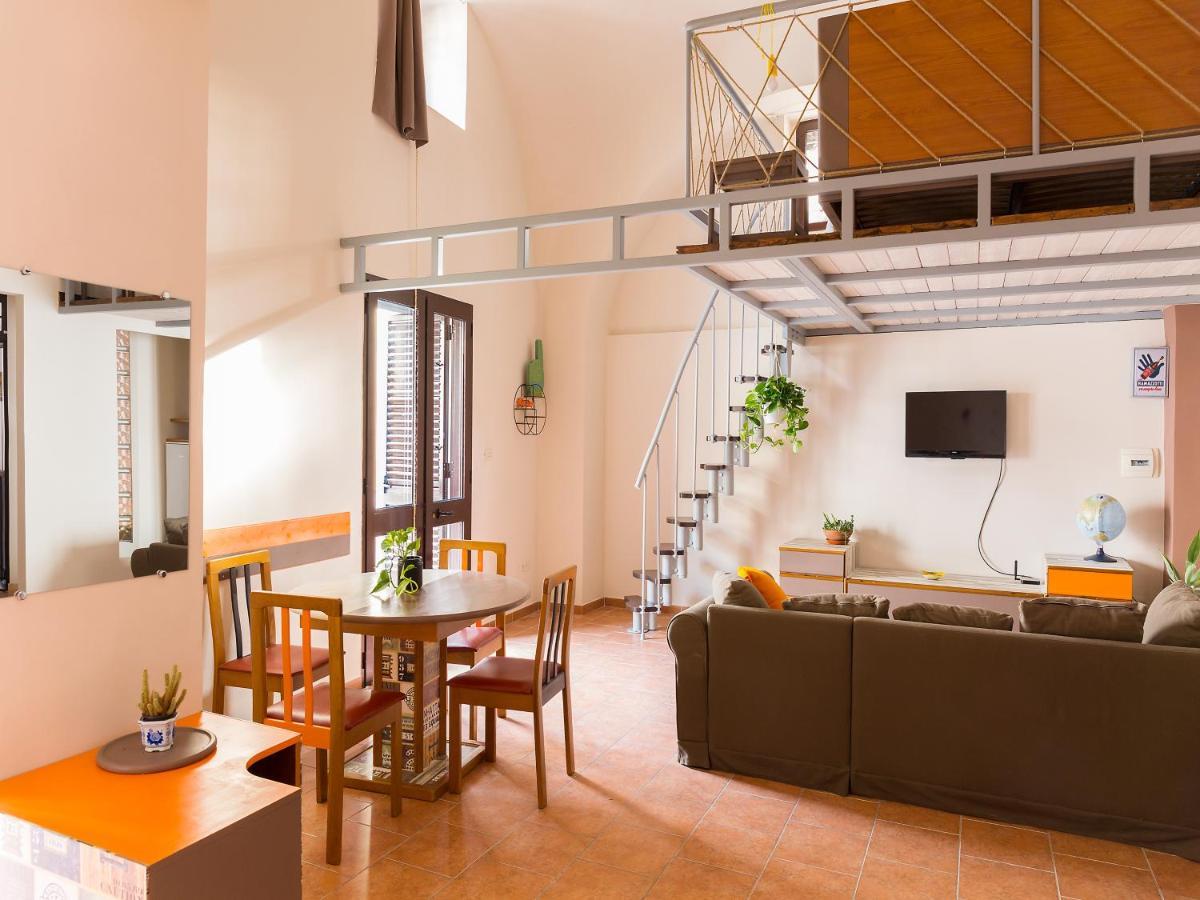 Bed and Breakfast Al Vicolo Stretto Santa Maria a Vico Exterior foto